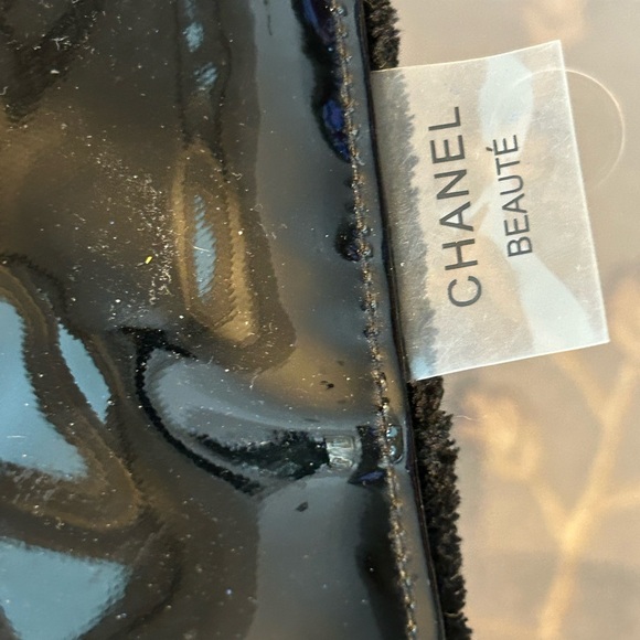 Black Purse - Picture 7 of 11